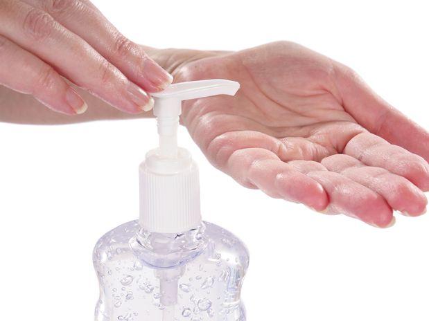 Conselho Federal de Química esclarece fake news sobre o álcool gel