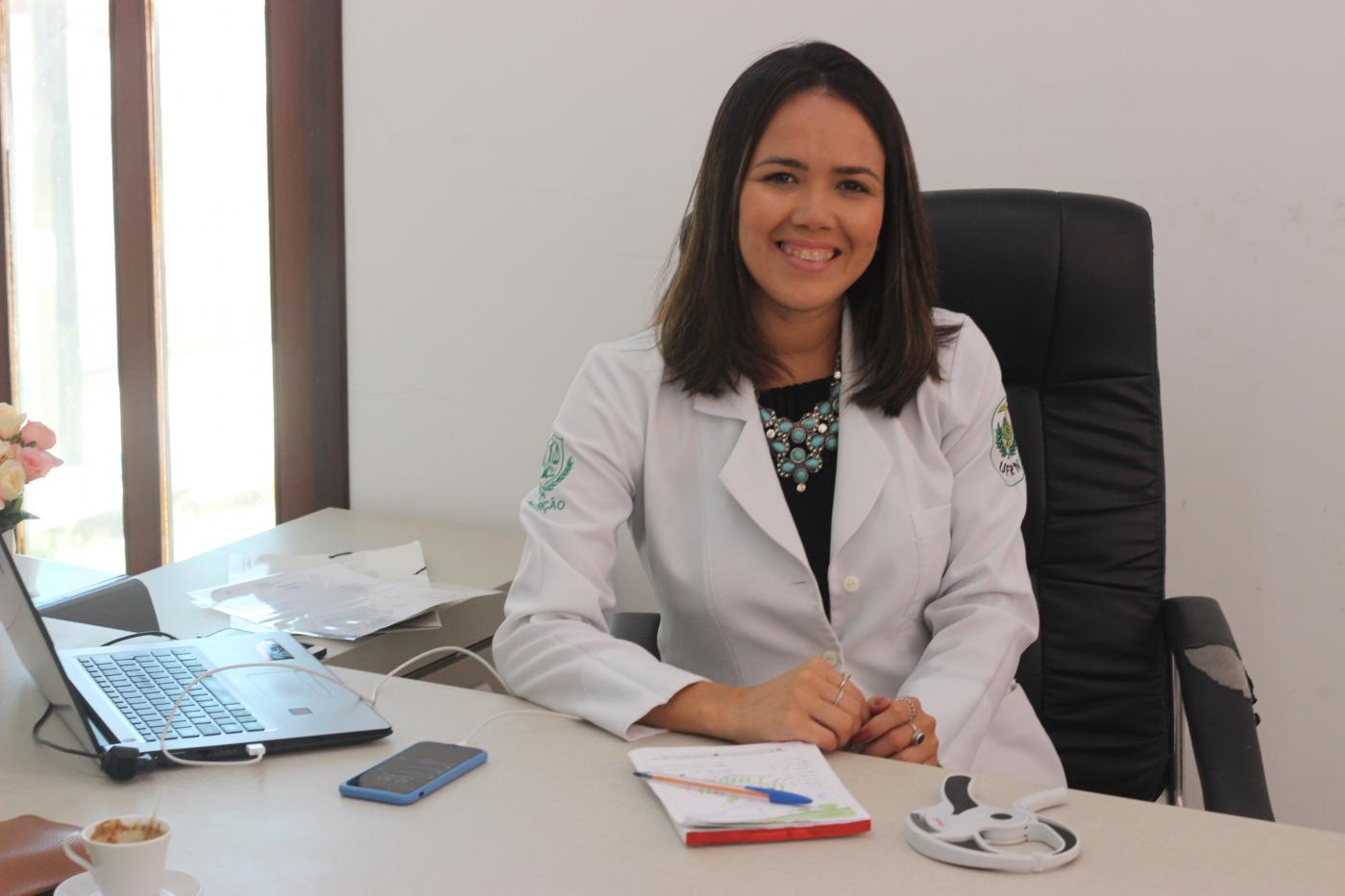 JOVEM YASMIM LIMA CONFIRMA SUA PRÉ - CANDIDATURA A VEREADORA DE AREZ PELO LADO DO GRUPO DO ATUAL PREFEITO