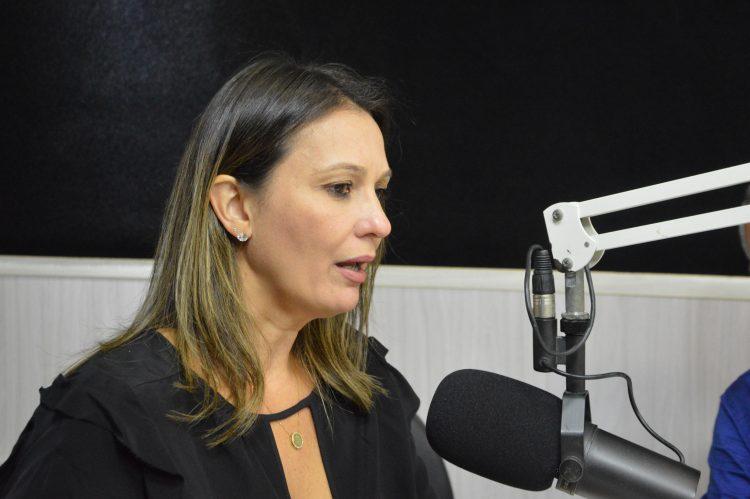 Deputada cobra repasse para prefeituras do RN