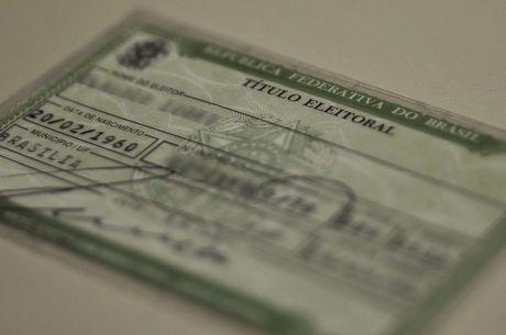 Eleitor tem menos de um mês para regularizar título