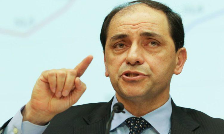 Governo libera R$ 16 bi para Estados e municípios e R$ 9,4 bi para a Saúde
