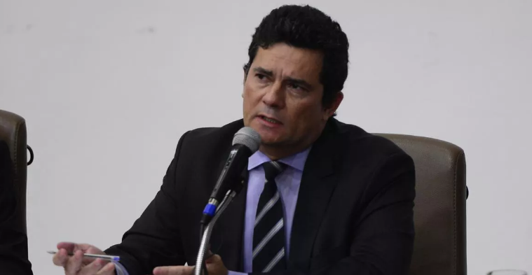 Moro confessou que pediu pensão ilegal para ser ministro de Bolsonaro