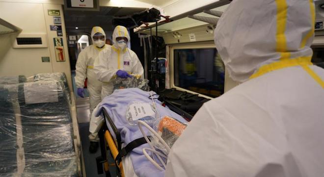 Portugal supera marca de 400 mortos por Covid-19 e teme pela Semana Santa