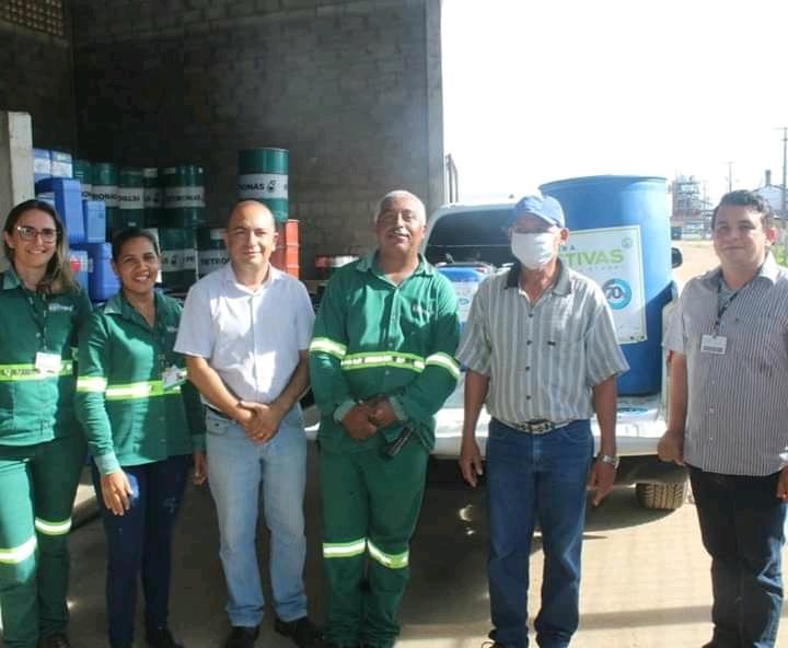 Prefeitura de Arez recebeu nesta terça-feira (28) 300 litros de álcool a 70% doados pela Usina Estivas