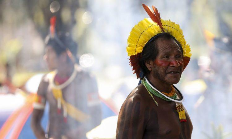 Profissionais indígenas ajudam no combate ao coronavírus em Roraima