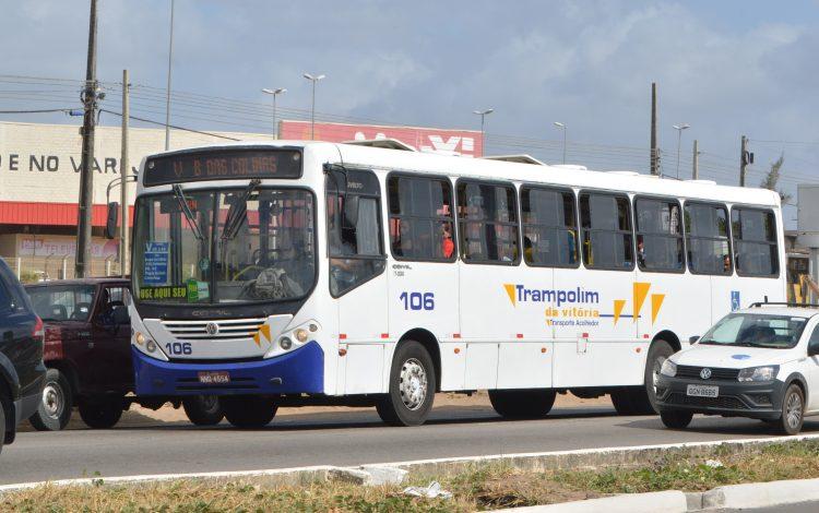 Trampolim da Vitória readmite 70 funcionários após ameaça de greve