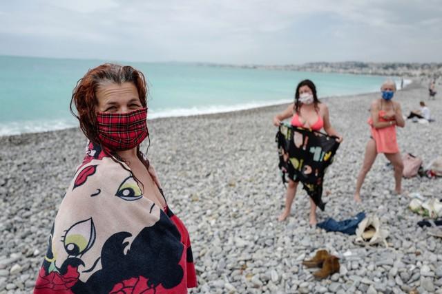 França, Itália e Grécia reabrem praias com recomendações de distanciamento