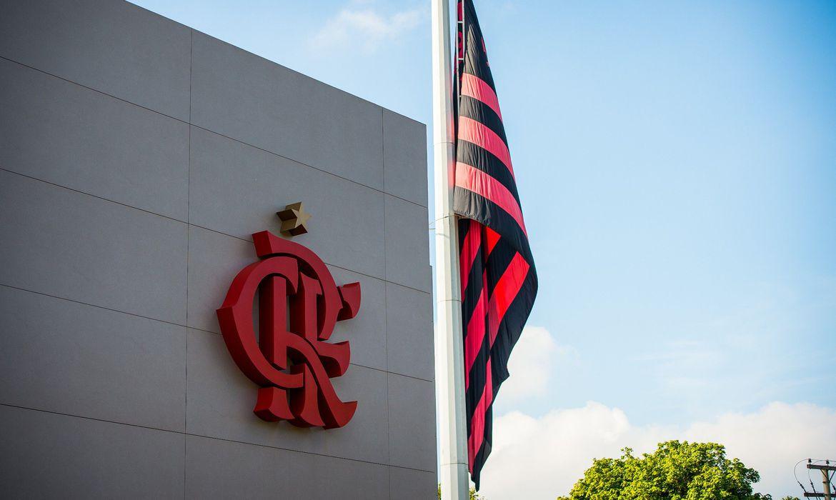 Jogadores do Flamengo postam mensagens de apoio a treinos