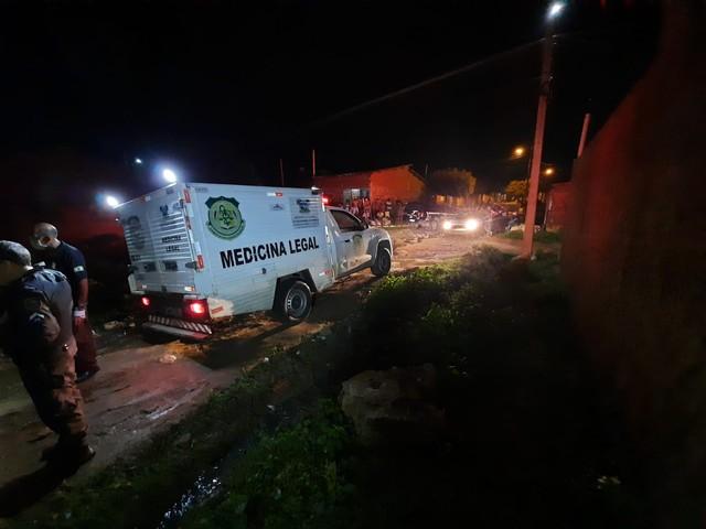 Jovem de 19 anos é morto a tiros e pedradas em Mossoró