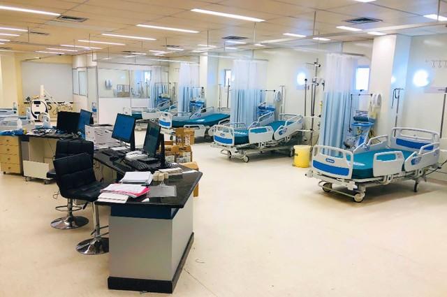 Unidades de referência à Covid-19 em Fortaleza receberão 50 tablets para 'visitas virtuais' a pacientes