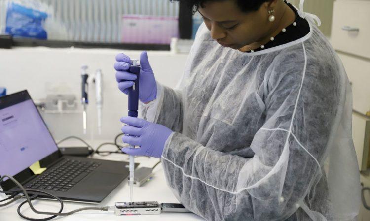 Universidades federais conduzem mais de 800 pesquisas sobre Covid-19