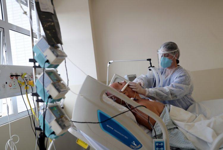 Estados compraram 7 mil respiradores na pandemia e receberam menos da metade