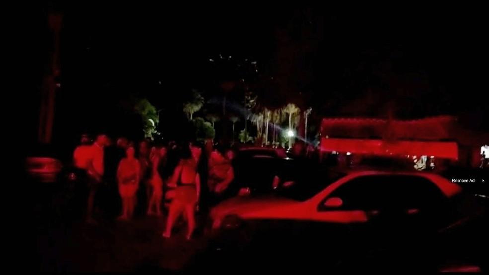 PM flagra bar com 200 pessoas e prende donos por descumprirem a decreto de isolamento social em Mossoró