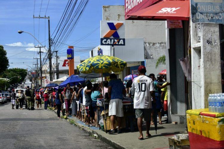 Prorrogação do auxílio é melhor até para União, aponta estudo