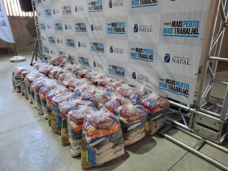 Secretaria de Esporte e Lazer entrega cestas básicas para Centros Desportivos de Natal