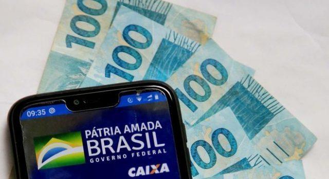 Terceira parcela do auxílio é paga nesta segunda (22); Veja calendário