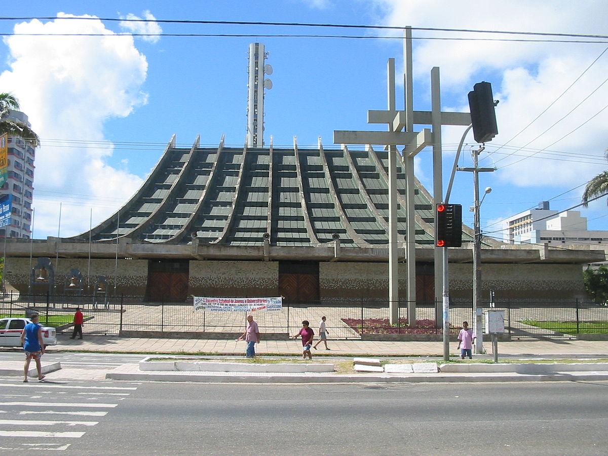 Catedral realiza missa em homenagem às vítimas da Covid-19 no RN;