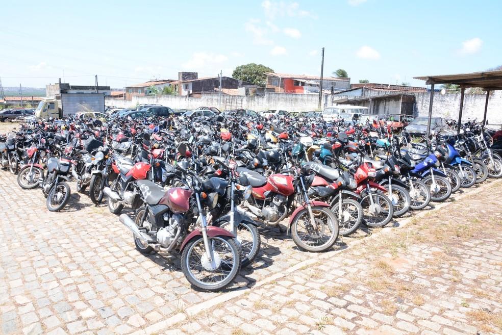 Detran-RN realiza leilão virtual com 229 lotes de veículos e sucatas nesta terça (28)