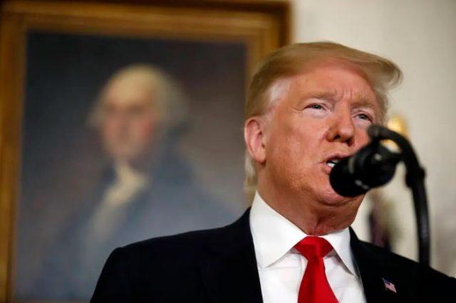 Trump revoga suspensão de vistos para estudantes estrangeiros