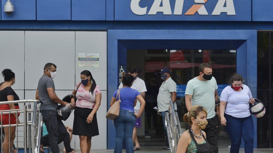 Agências da Caixa Econômica passam a funcionar das 8h às 13h