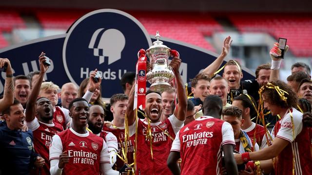 Aubameyang é decisivo, Arsenal vence o Chelsea e fatura a Copa da Inglaterra