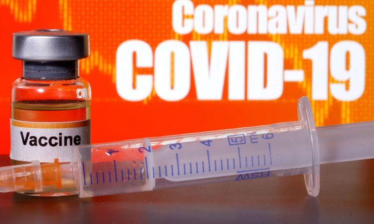 Covid-19: profissionais de saúde podem se alistar para teste de vacina