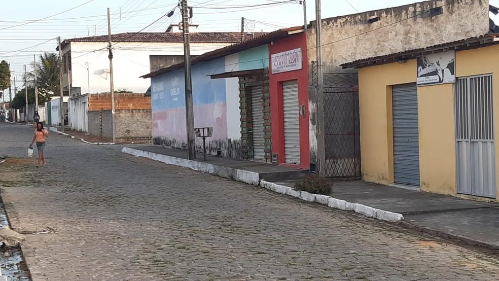 Homem é baleado na cabeça durante assalto na Grande Natal