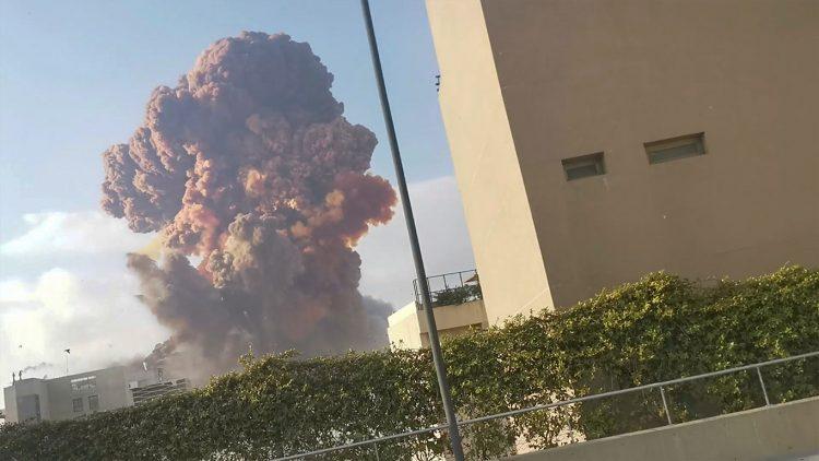 Hospitais em Beirute estão em “situação caótica” após explosão