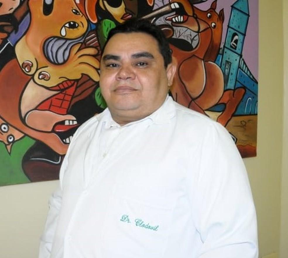 Médico psiquiatra que atuava na linha de frente contra Covid-19 morre após 13 dias internado em Mossoró