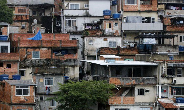 Observatório destaca racismo estrutural no impacto da Covid-19