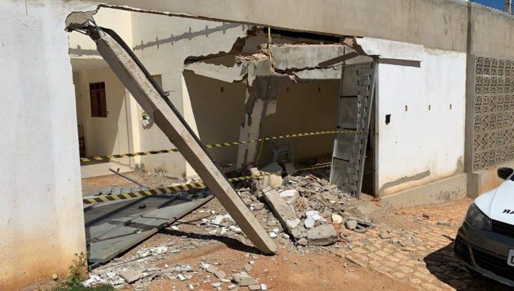 Polícia Civil prende dupla suspeita por envolvimento em atentado à casa de vereador em João Dias