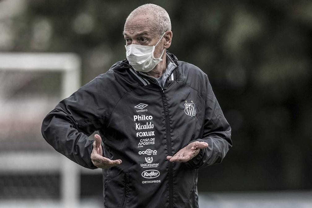 Santos faz cálculos por demissão e prepara definição sobre Jesualdo para este sábado