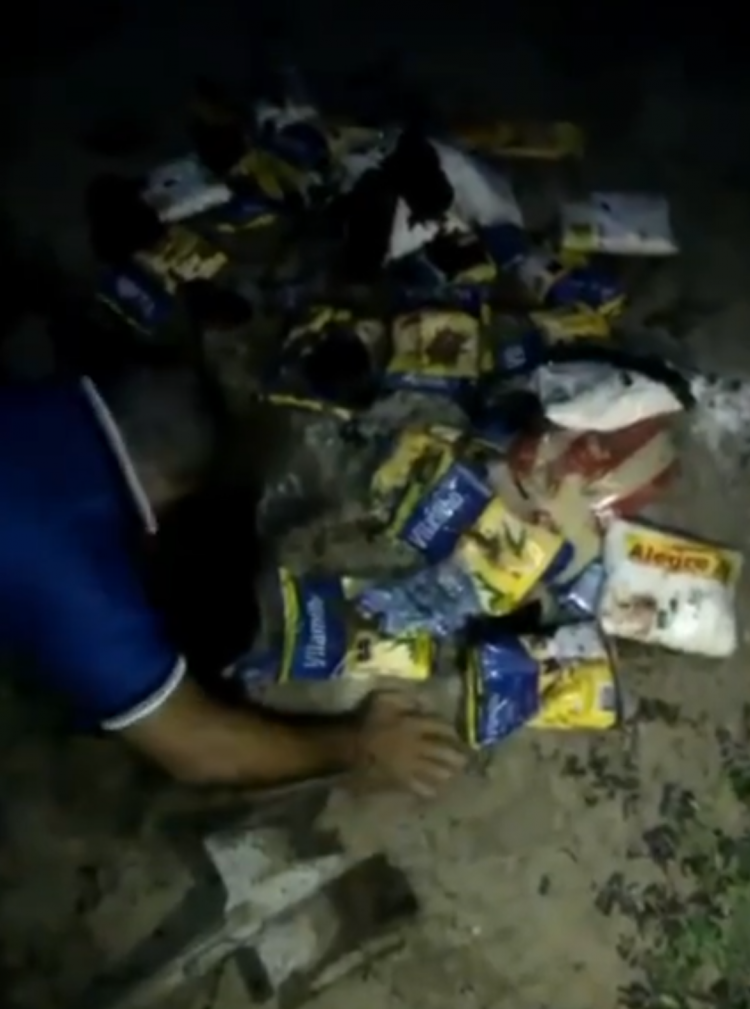 Suposto funcionário do CMEI Carmem Reis desenterra alimentos descartados na merenda escolar