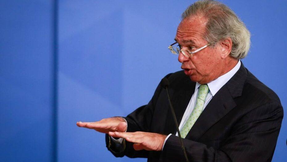 Governo recua, e Orçamento da Educação será maior que o da Defesa em 2021. Saúde cresce 1,8%