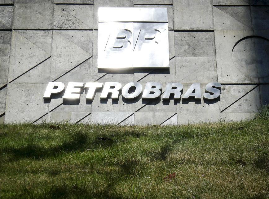 PF cumpre mandados na sede da Petrobras em desdobramento da Lava Jato
