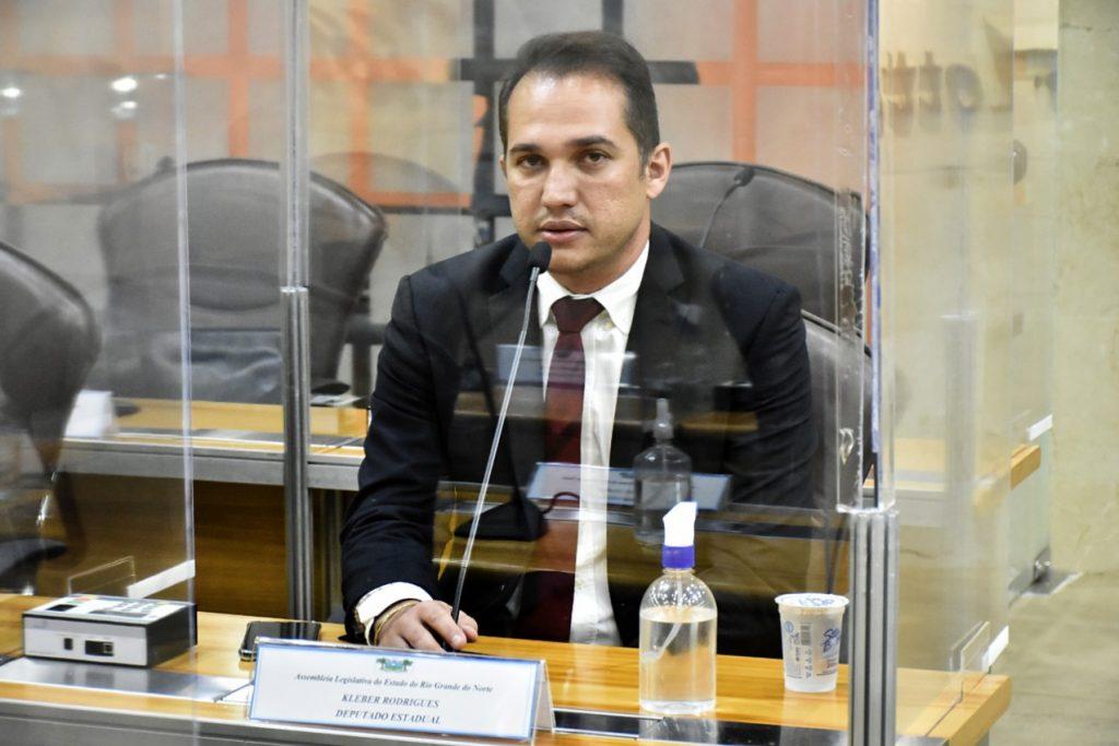 FRENTE PARLAMENTAR FARÁ ENTREGA DA NOVA LEI GERAL DA MICRO E PEQUENA EMPRESA