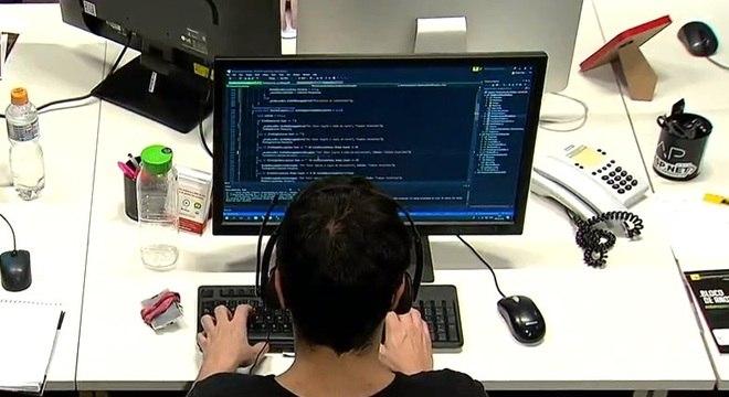 Tecnologia deixará de criar 303 mil vagas em 5 anos sem desoneração