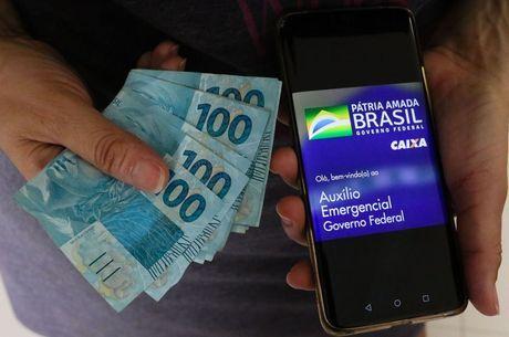 Caixa deposita novas parcelas do auxílio emergencial para 3,8 milhões