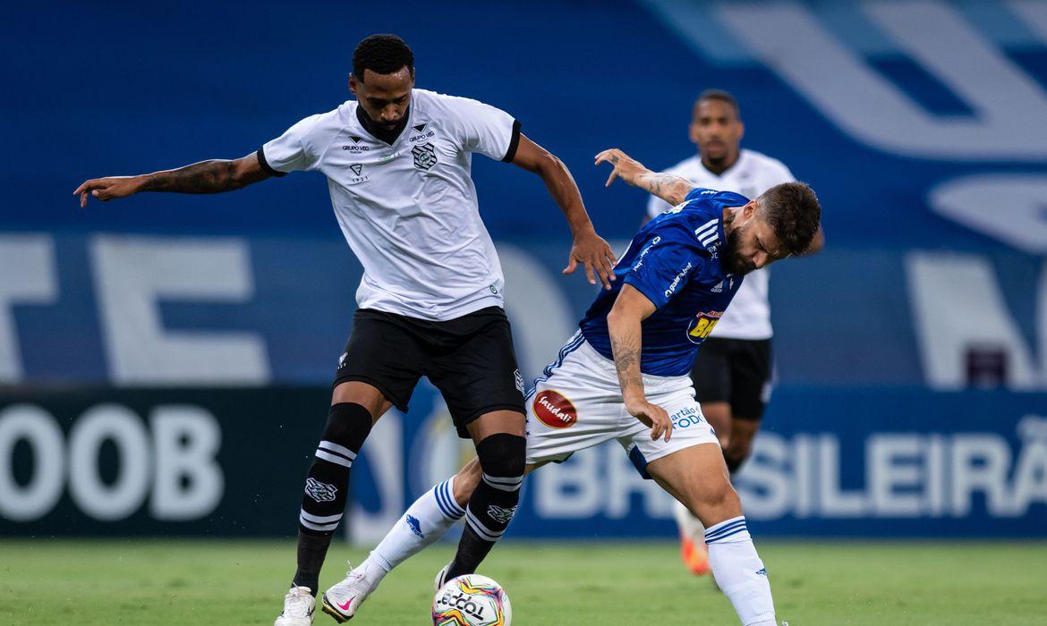 Série B: Cruzeiro empata com Figueirense no Mineirão