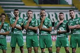 Chapecoense vence mais uma e mantém liderança na Série B