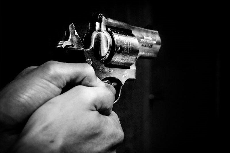 CRIMINOSOS ASSALTAM POPULARES NA COMUNIDADE DE CURRAIS