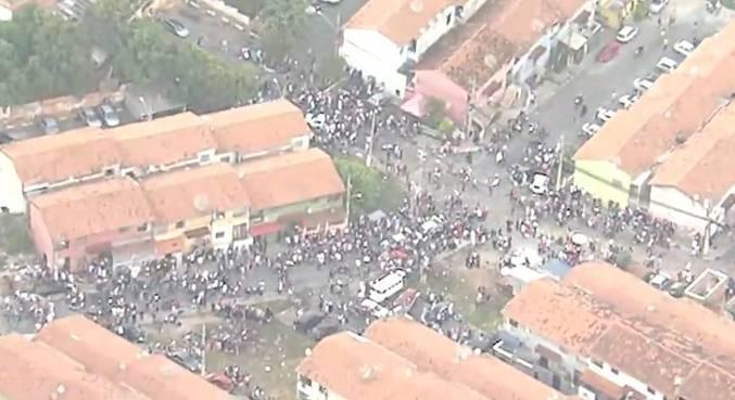 Festas clandestinas têm brigas, armas e aglomeração em SP