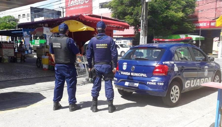 NATAL: GUARDA REFORÇA PATRULHAMENTO NO ALECRIM E CIDADE ALTA DURANTE COMPRAS NATALINAS
