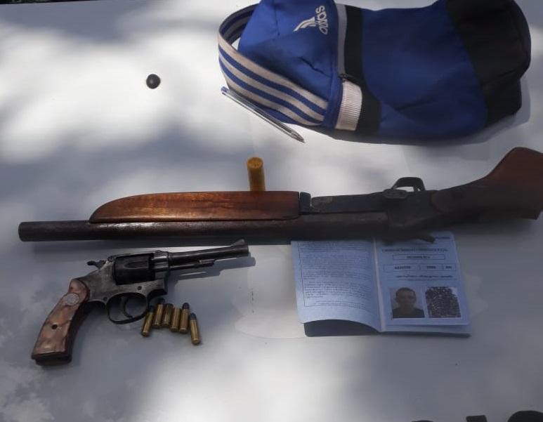 POLÍCIA MILITAR PRENDE HOMEM E APREENDE DUAS ARMAS DE FOGO EM SÃO JOSÉ DE MIPIBU