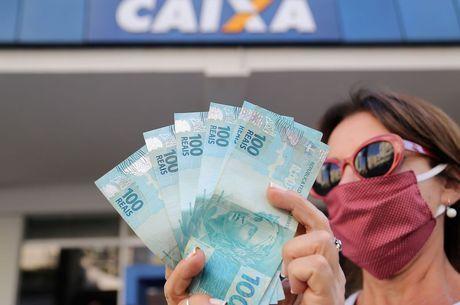 Saque do auxílio emergencial é liberado a 7 milhões de beneficiários
