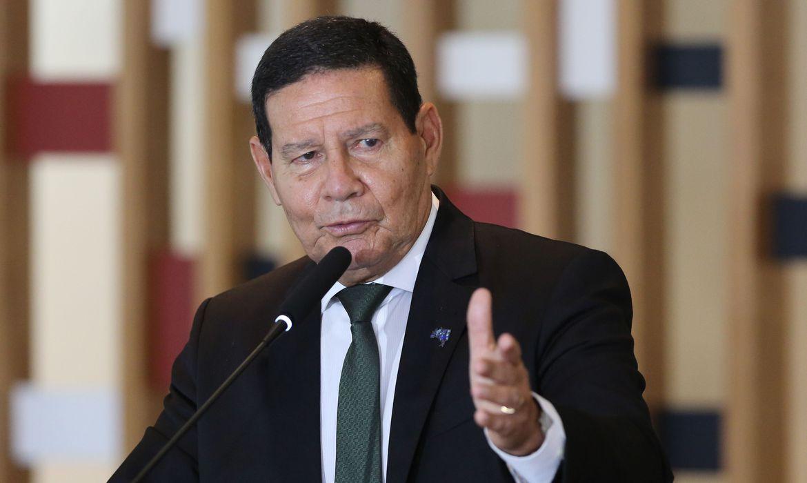 Vice-presidente, Mourão, testa positivo para covid-19
