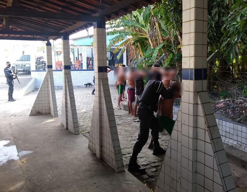 CPRE DETÉM JOVEM COM DROGA EM NÍSIA FLORESTA