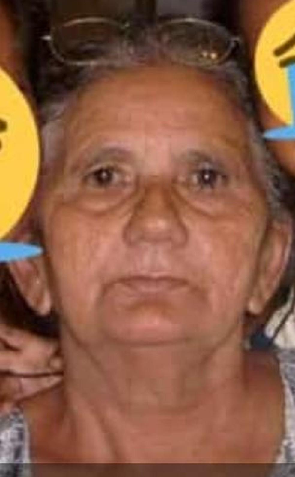 Idosa de 82 anos atropelada junto com filha no centro de Natal morre no hospital