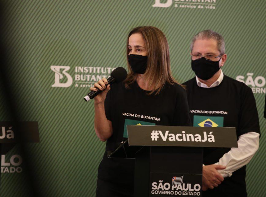 Procuradora de SP diz que não há impedimento jurídico para início da vacinação