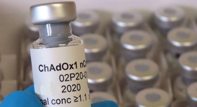 Vacina de Oxford apresenta 'inúmeras vantagens', dizem infectologistas
